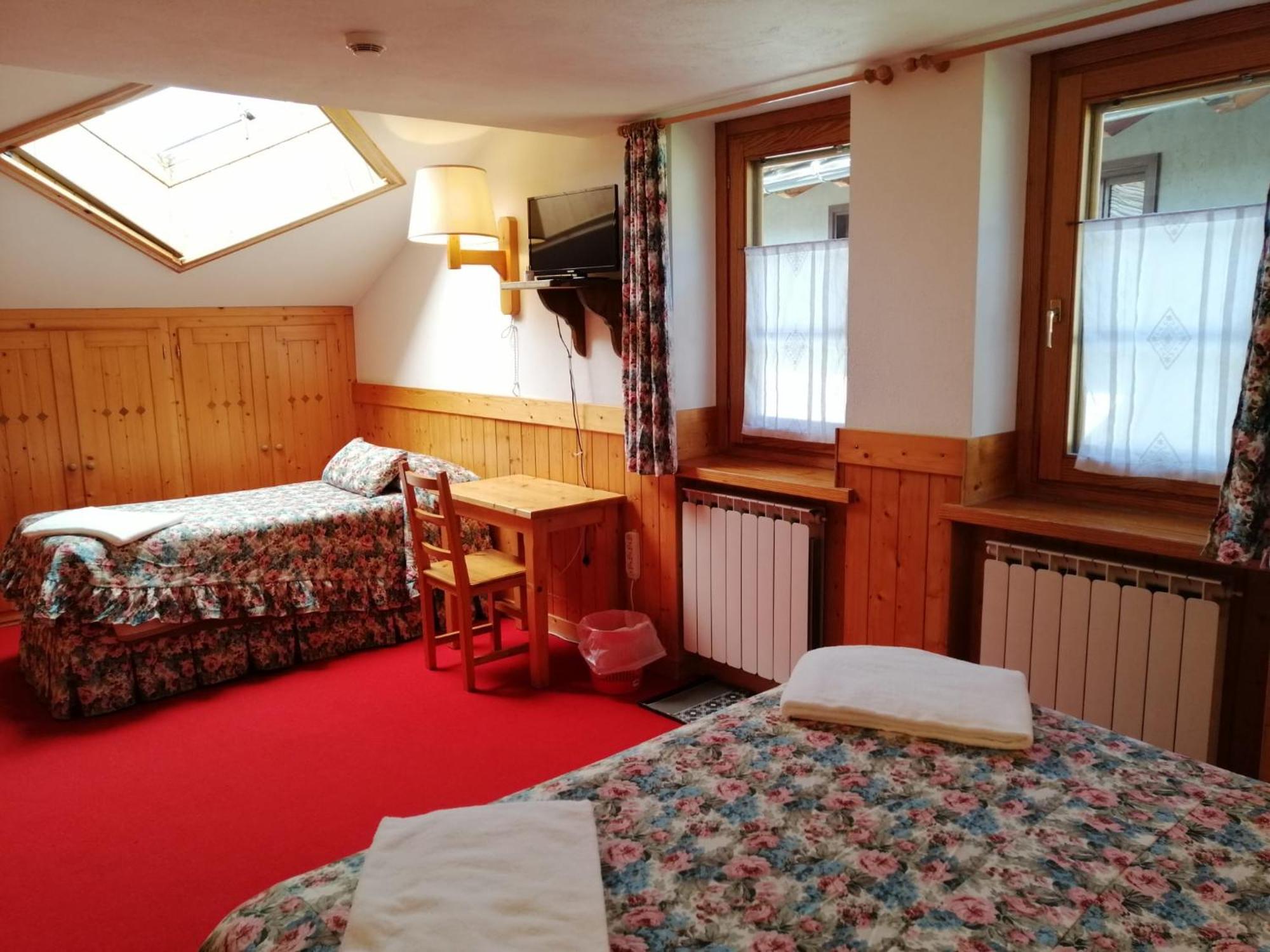Hotel Locanda Grauson Cogne Eksteriør bilde
