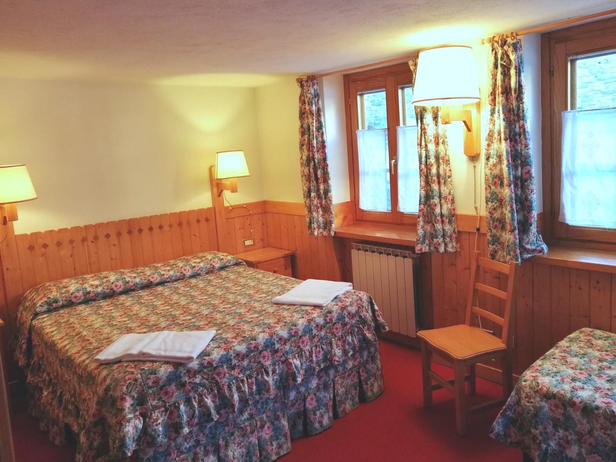 Hotel Locanda Grauson Cogne Eksteriør bilde