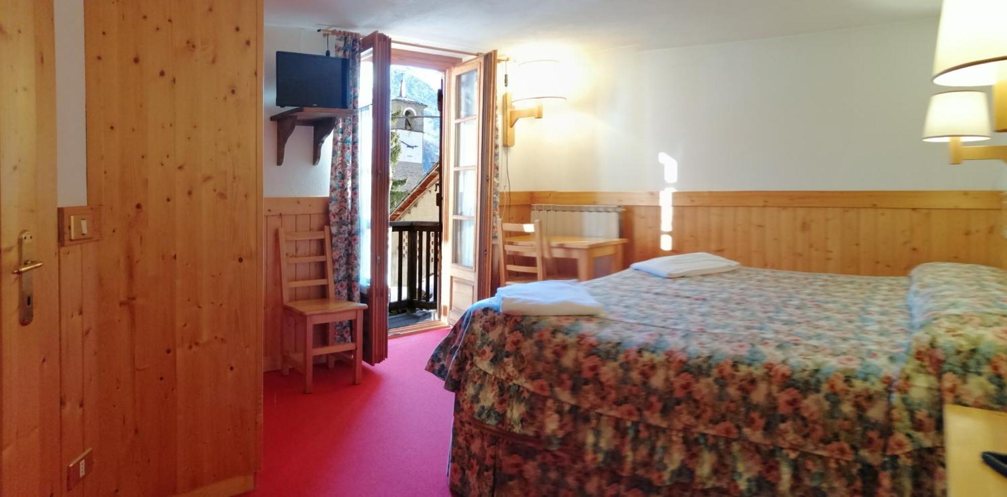 Hotel Locanda Grauson Cogne Eksteriør bilde