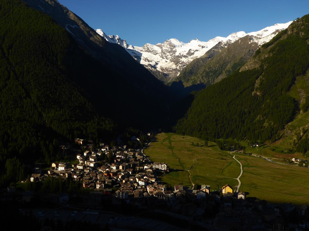 Hotel Locanda Grauson Cogne Eksteriør bilde