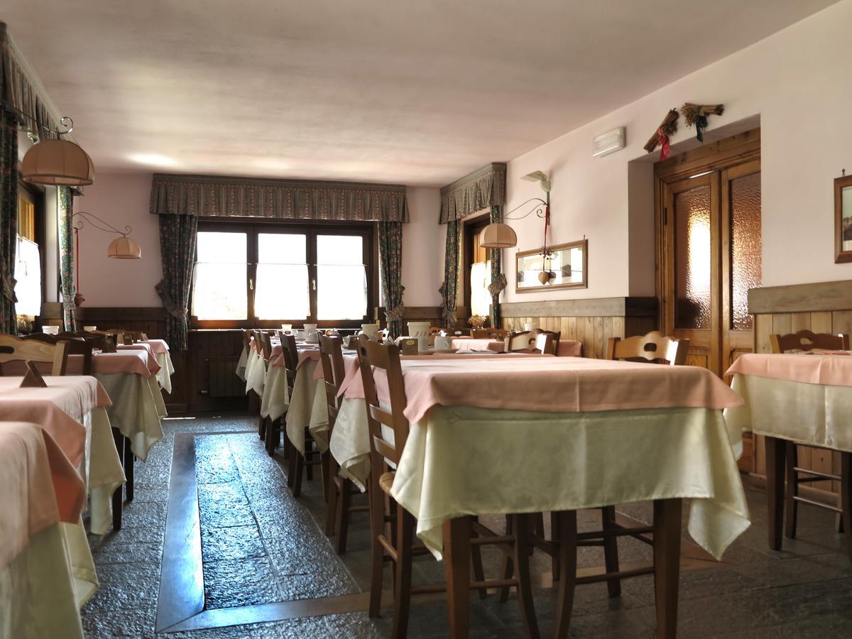 Hotel Locanda Grauson Cogne Eksteriør bilde